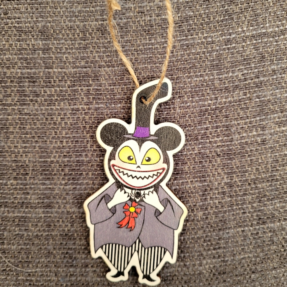 🎃 NB4Xmas Hybrid Monster Ornament Collectible Gift Christmas Or Halloween Tree
